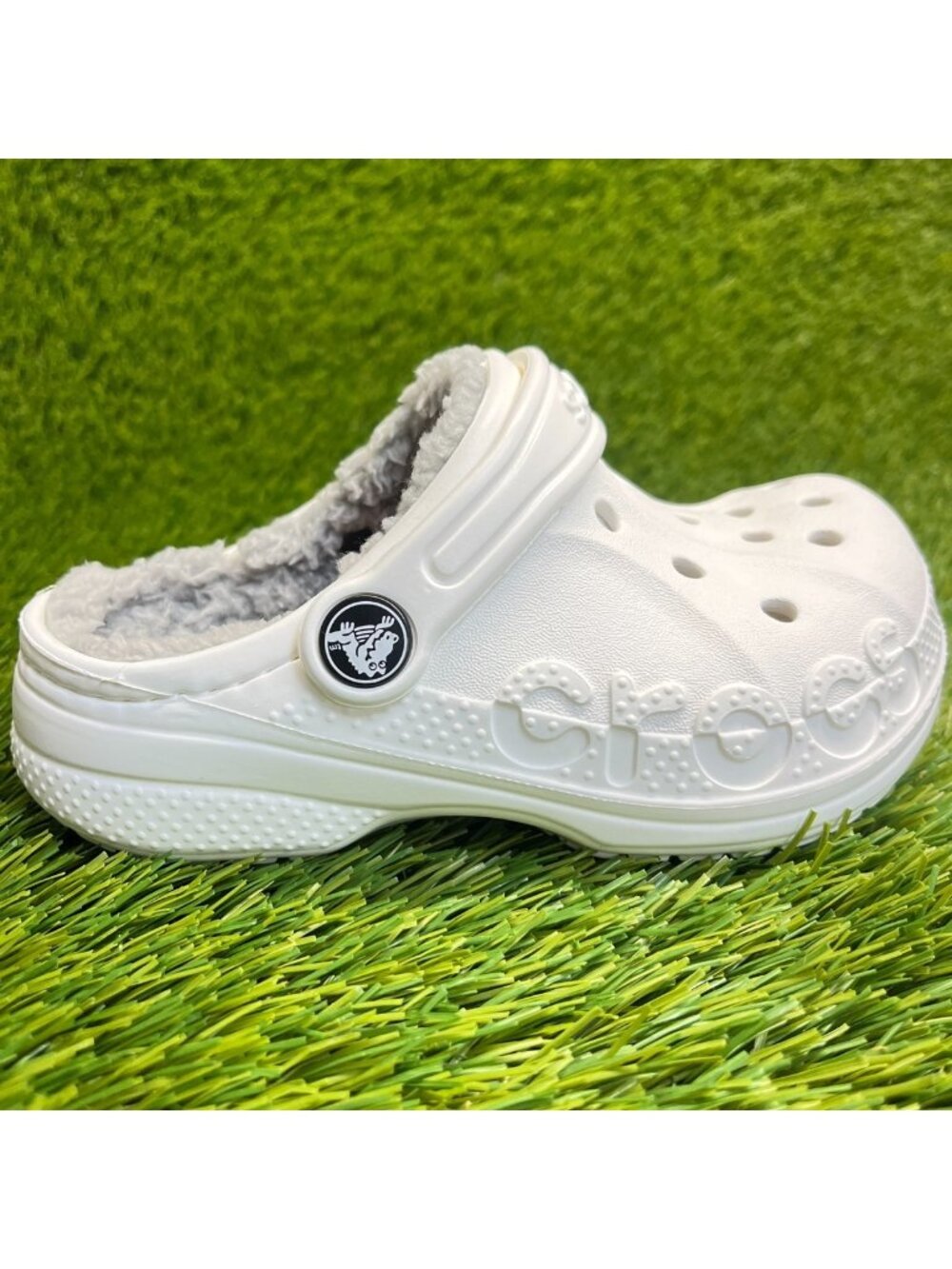 Crocs Baya Lined Clog Boys Size 10C White Beach Walking Outdoor Slip On Sandals